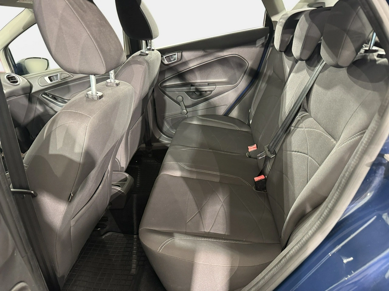Ford Fiesta - Zdjęcie 17