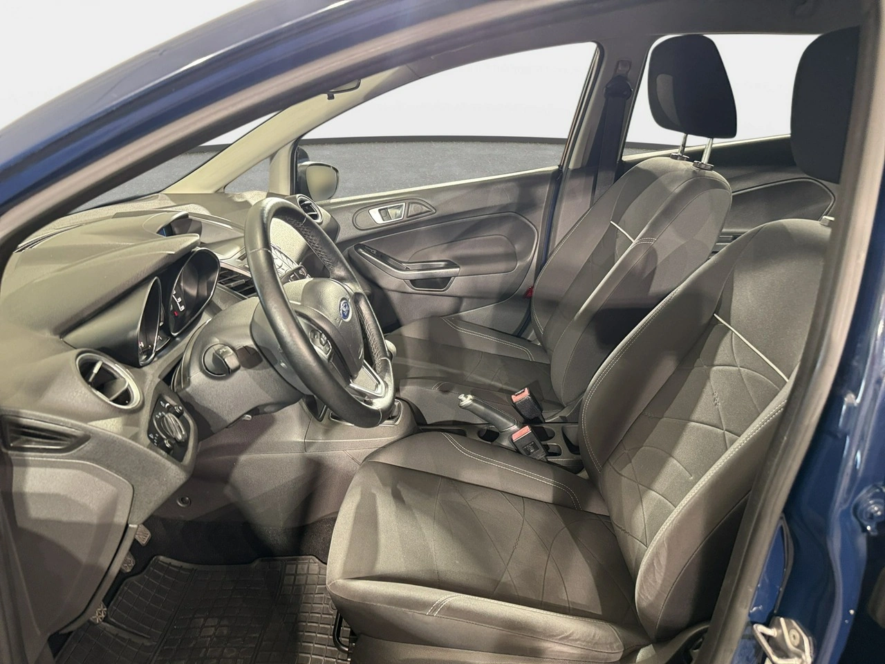 Ford Fiesta - Zdjęcie 18