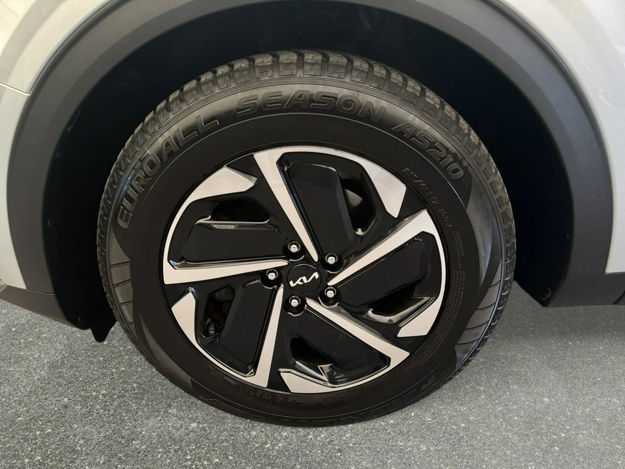 Kia Sportage - Zdjęcie 9