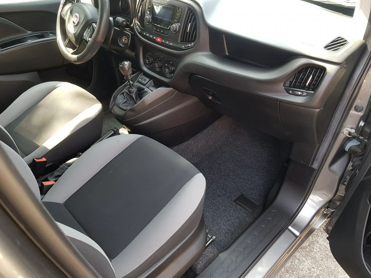 Fiat Doblo - Zdjęcie 8
