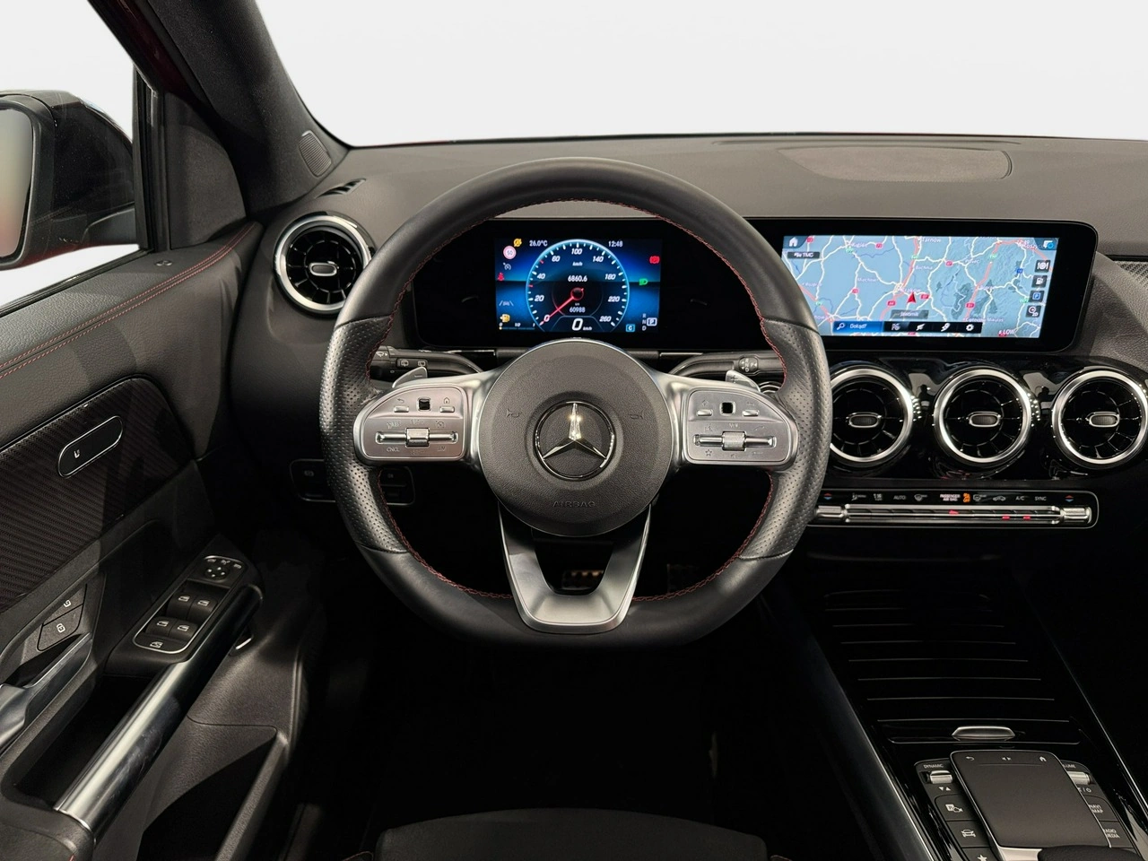 Mercedes GLA 200 - Zdjęcie 12