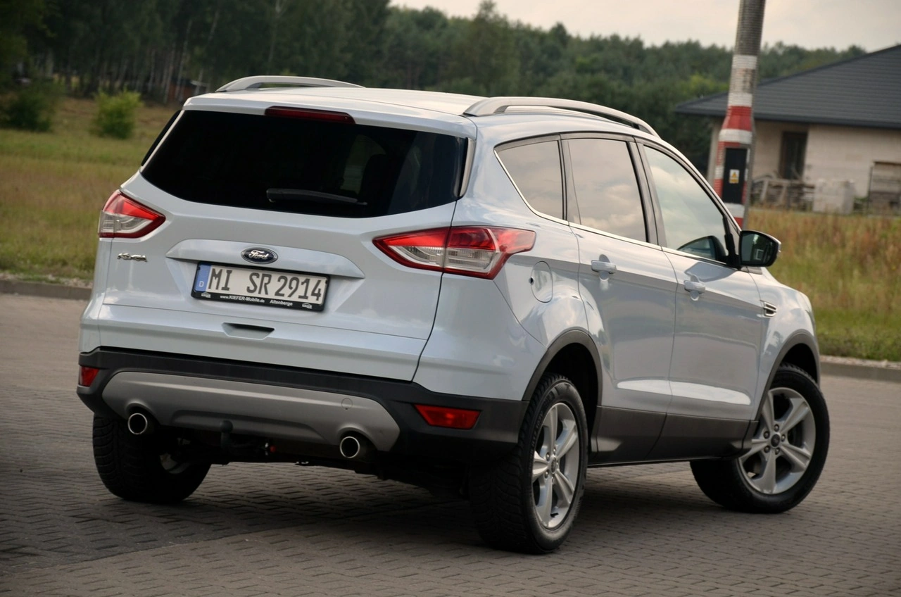 Ford Kuga - Zdjęcie 10