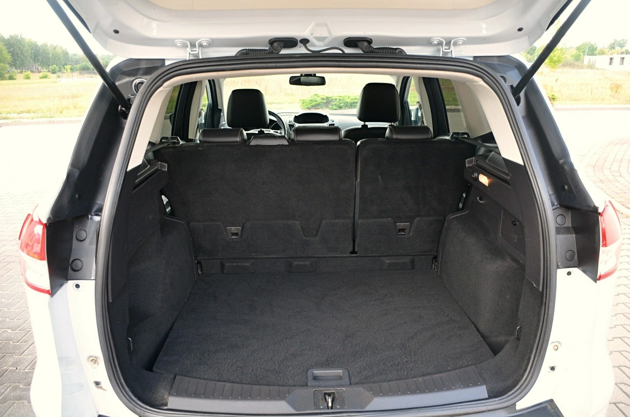 Ford Kuga - Zdjęcie 20