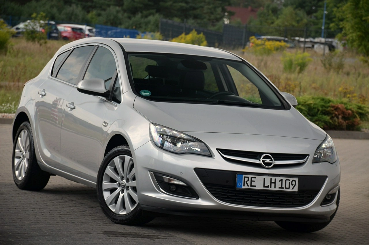 Opel Astra - Zdjęcie 1