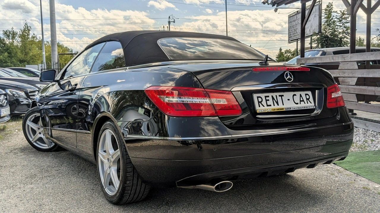 Mercedes E 220 - Zdjęcie 9