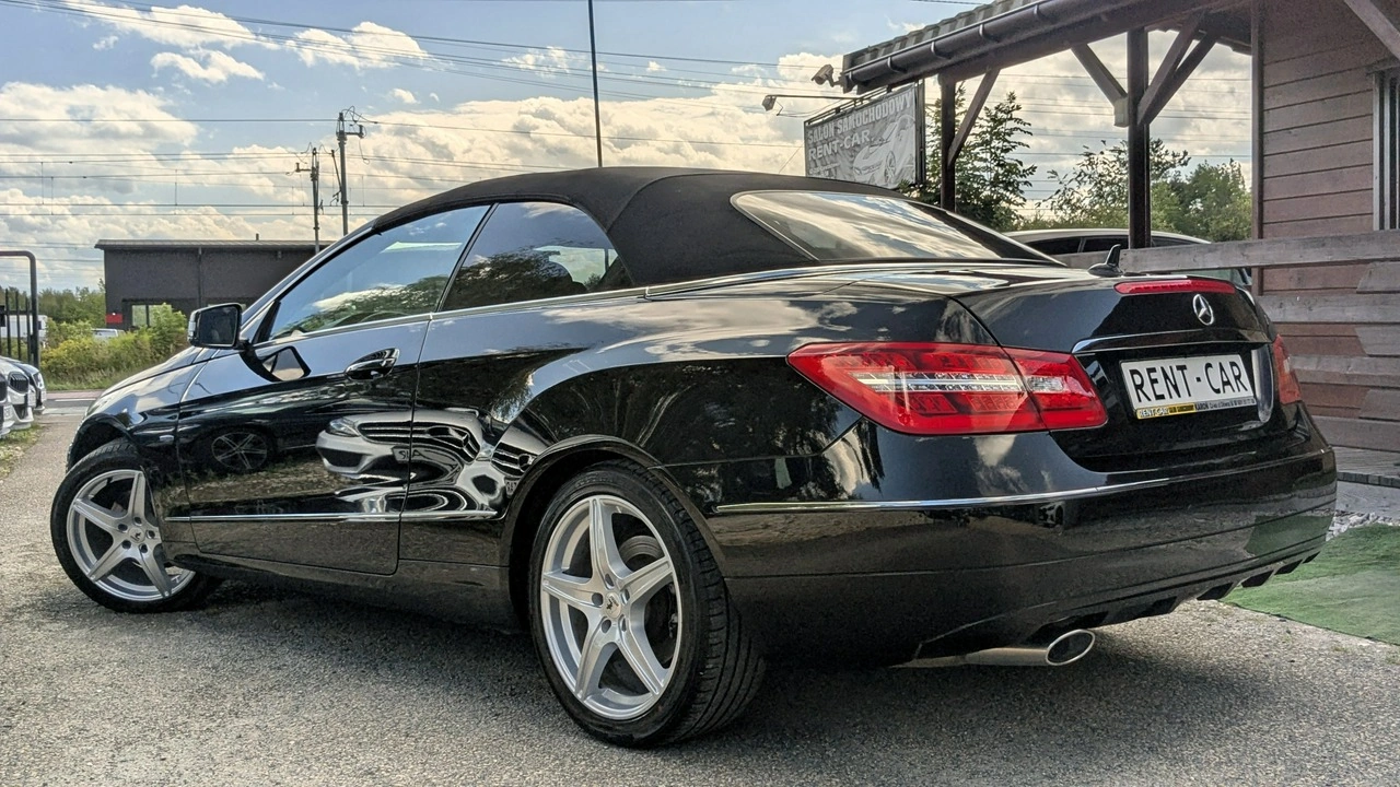 Mercedes E 220 - Zdjęcie 10