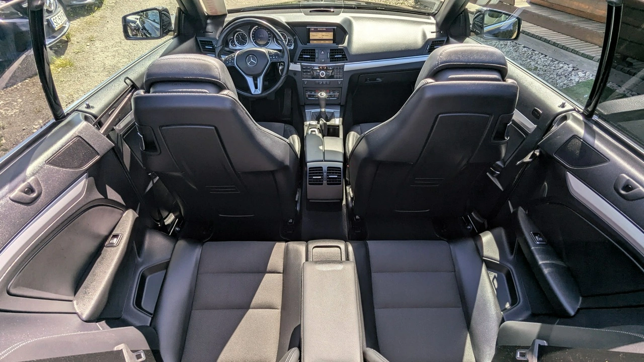 Mercedes E 220 - Zdjęcie 22