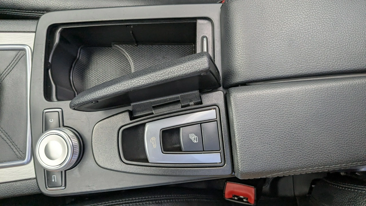Mercedes E 220 - Zdjęcie 35