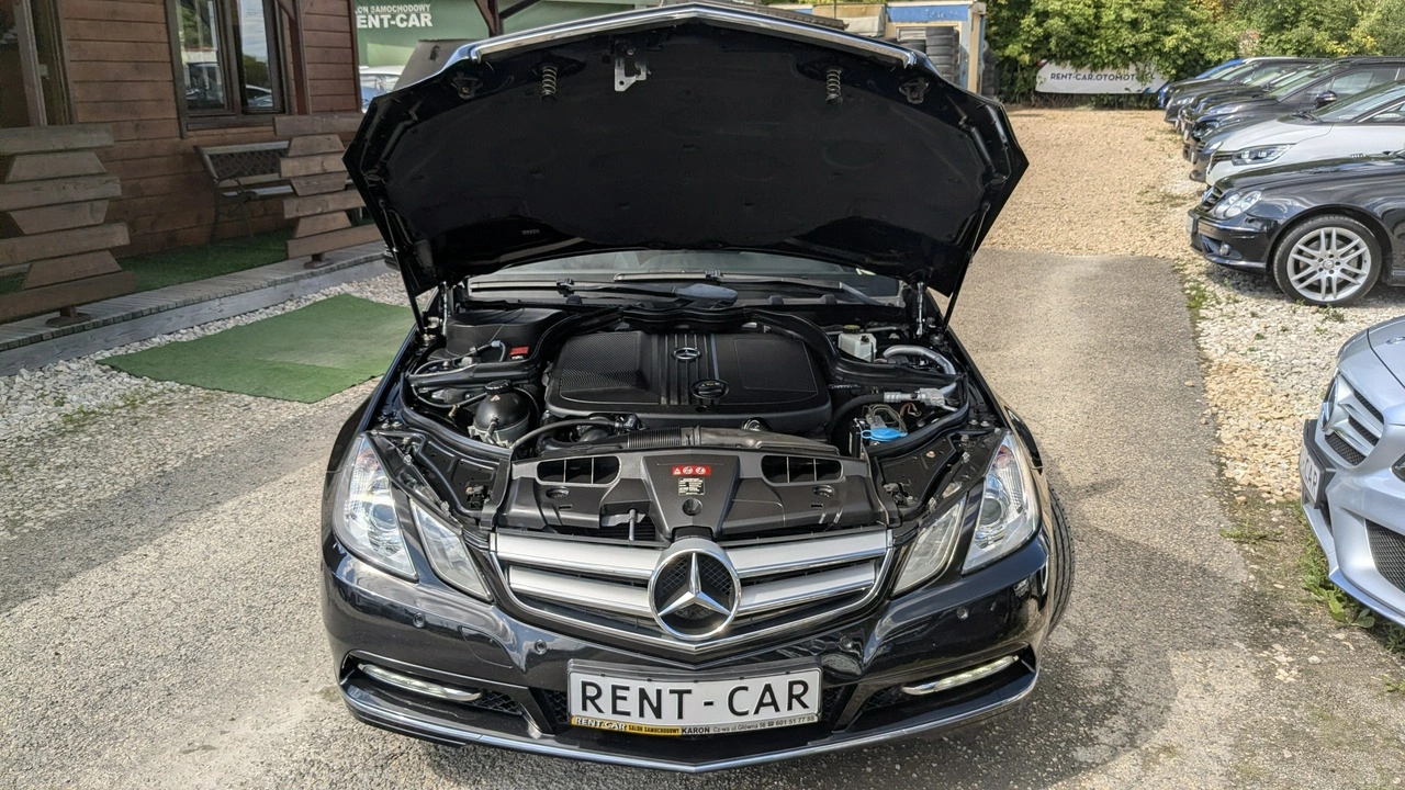 Mercedes E 220 - Zdjęcie 40