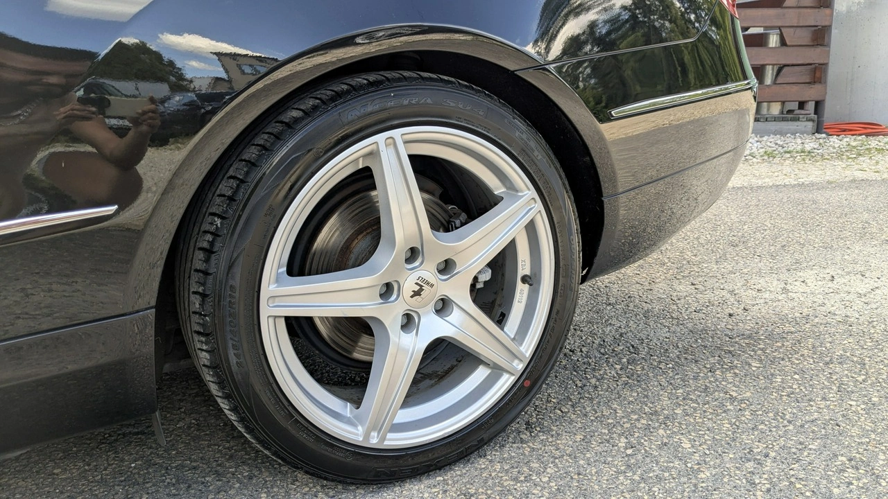 Mercedes E 220 - Zdjęcie 42