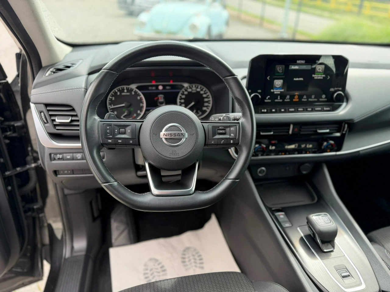 Nissan Qashqai - Zdjęcie 14