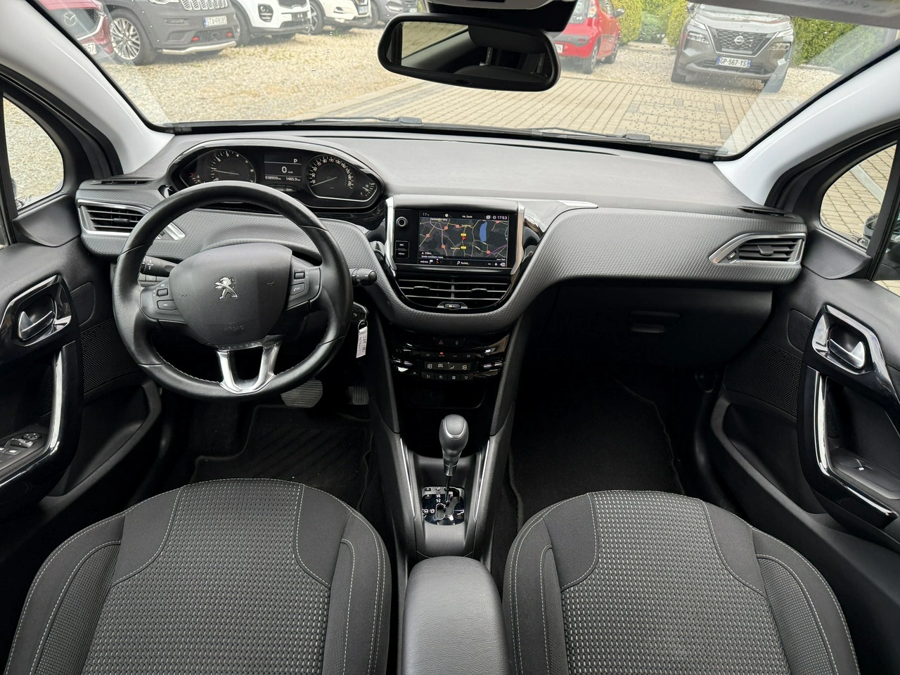 Peugeot 208 - Zdjęcie 13