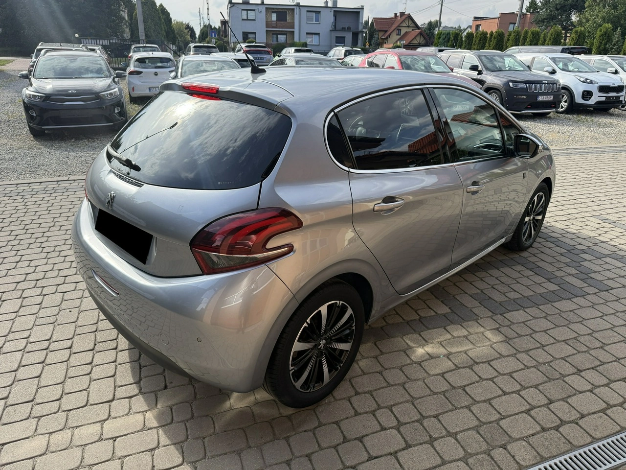Peugeot 208 - Zdjęcie 5