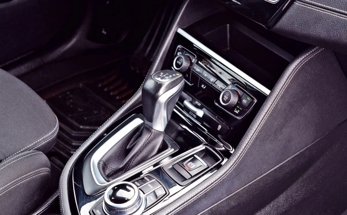 BMW Seria 2 - Zdjęcie 17