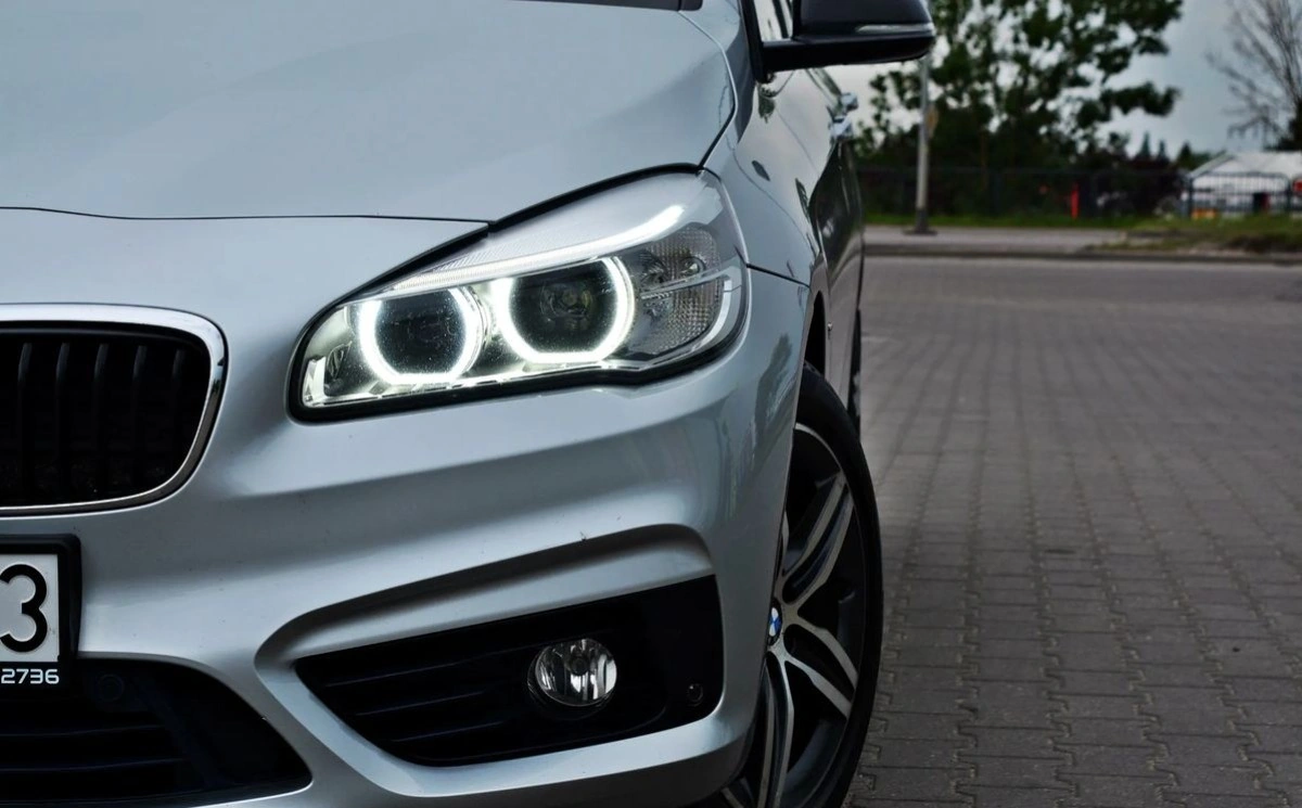 BMW Seria 2 - Zdjęcie 19