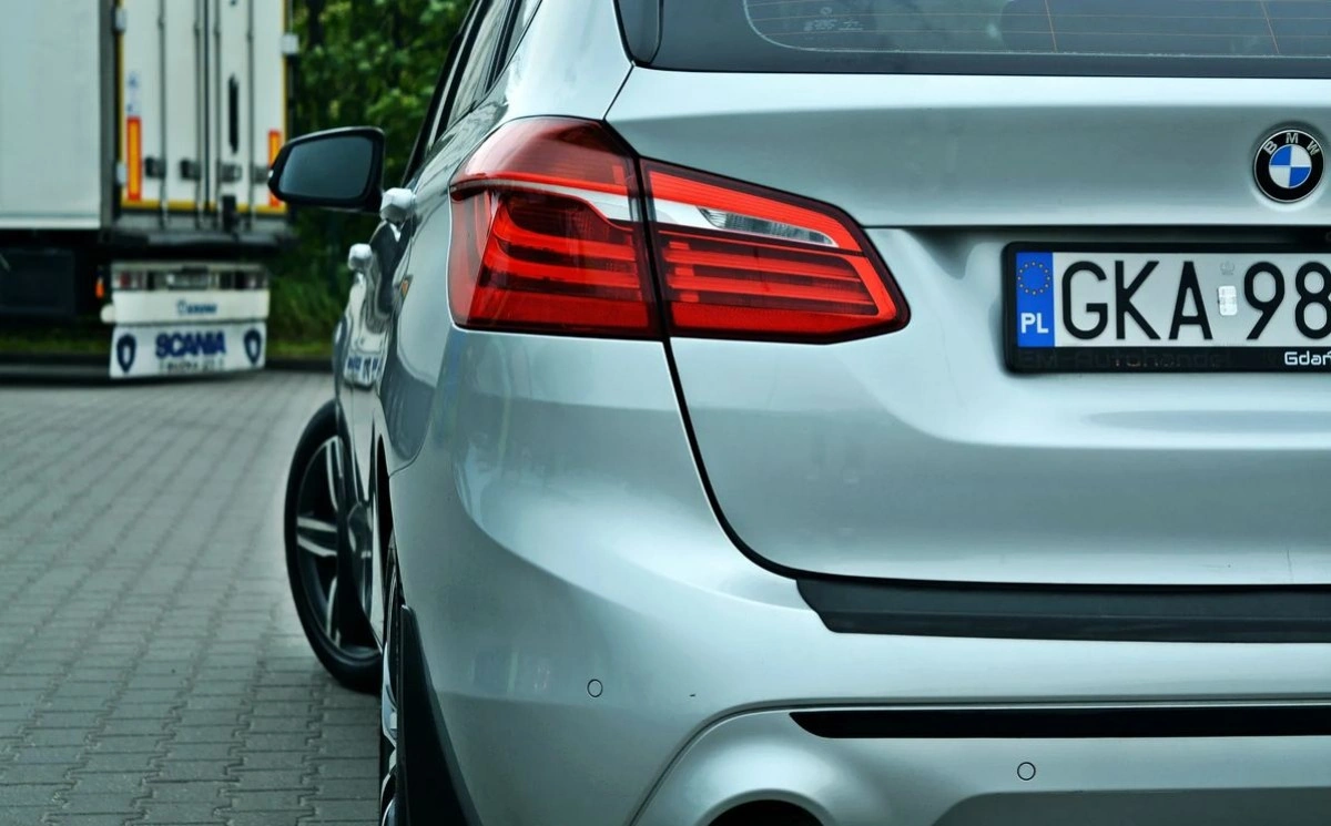 BMW Seria 2 - Zdjęcie 29