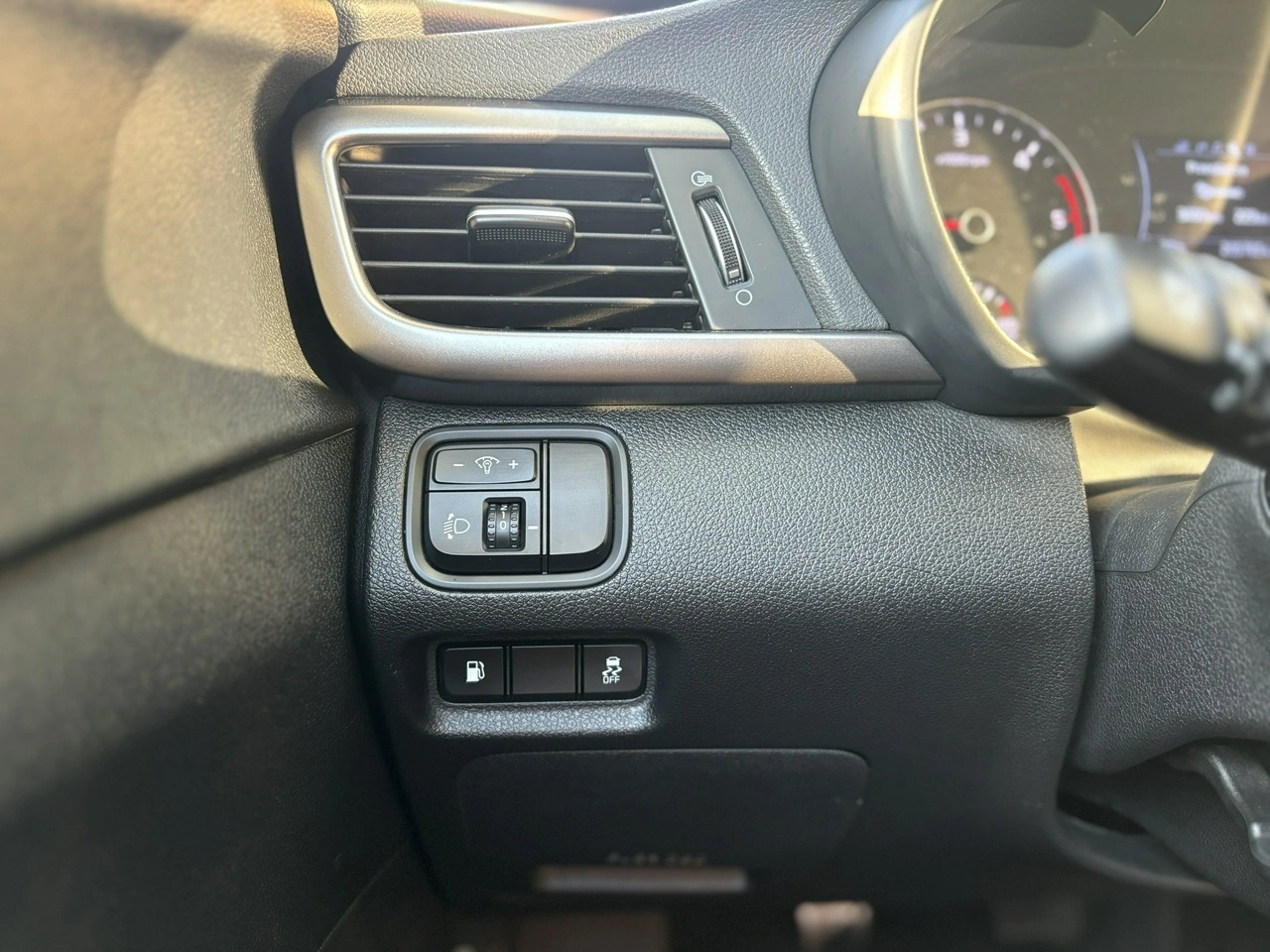 Kia Optima - Zdjęcie 9