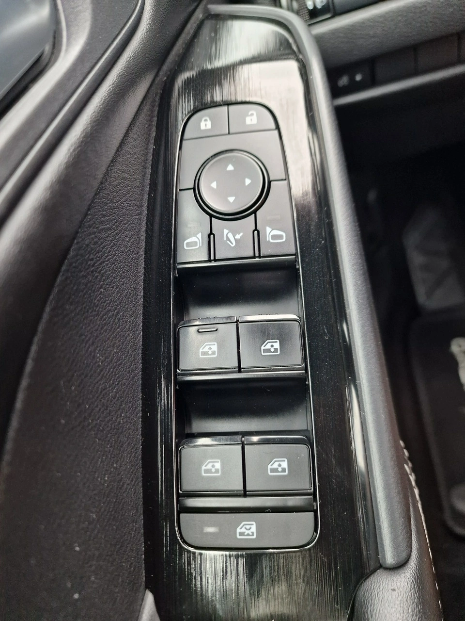 Nissan Qashqai - Zdjęcie 28