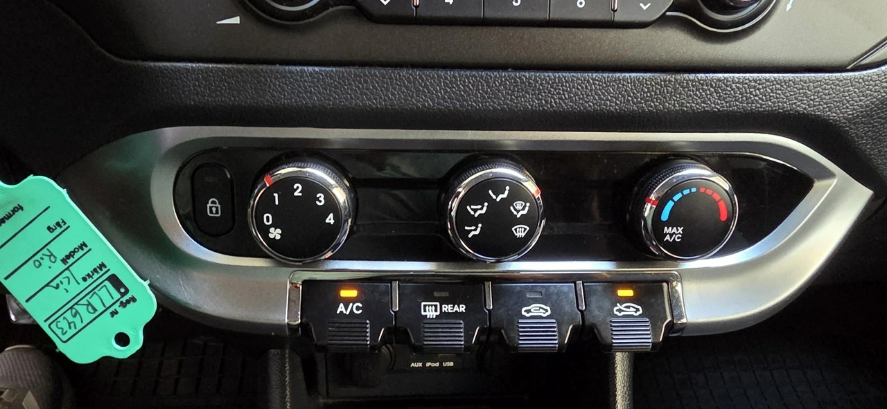 Kia Rio - Zdjęcie 21