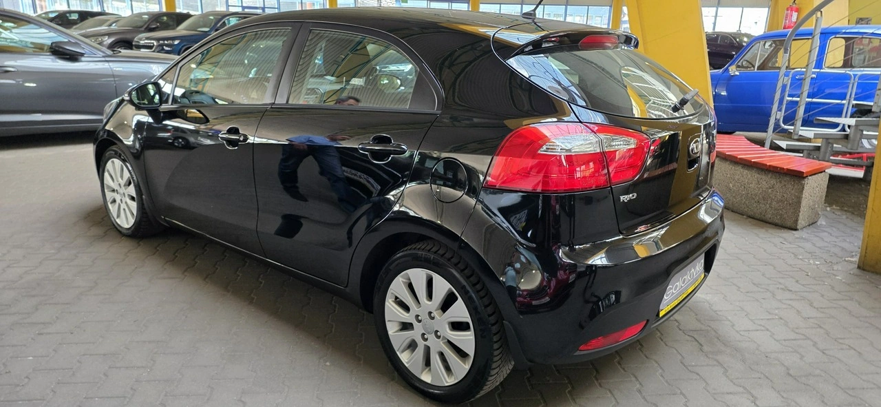 Kia Rio - Zdjęcie 6
