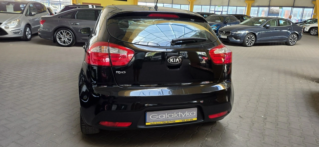 Kia Rio - Zdjęcie 7