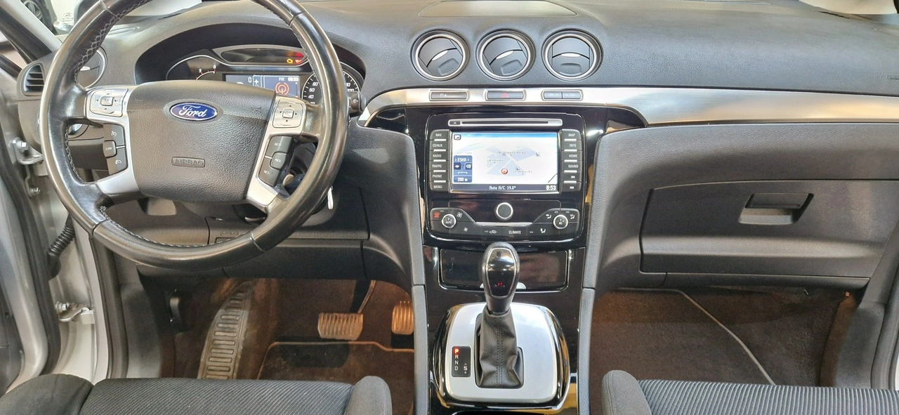 Ford S-Max - Zdjęcie 18