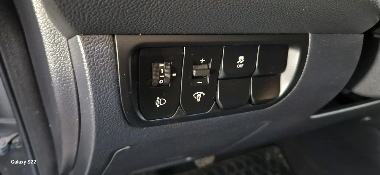 Kia Rio - Zdjęcie 12