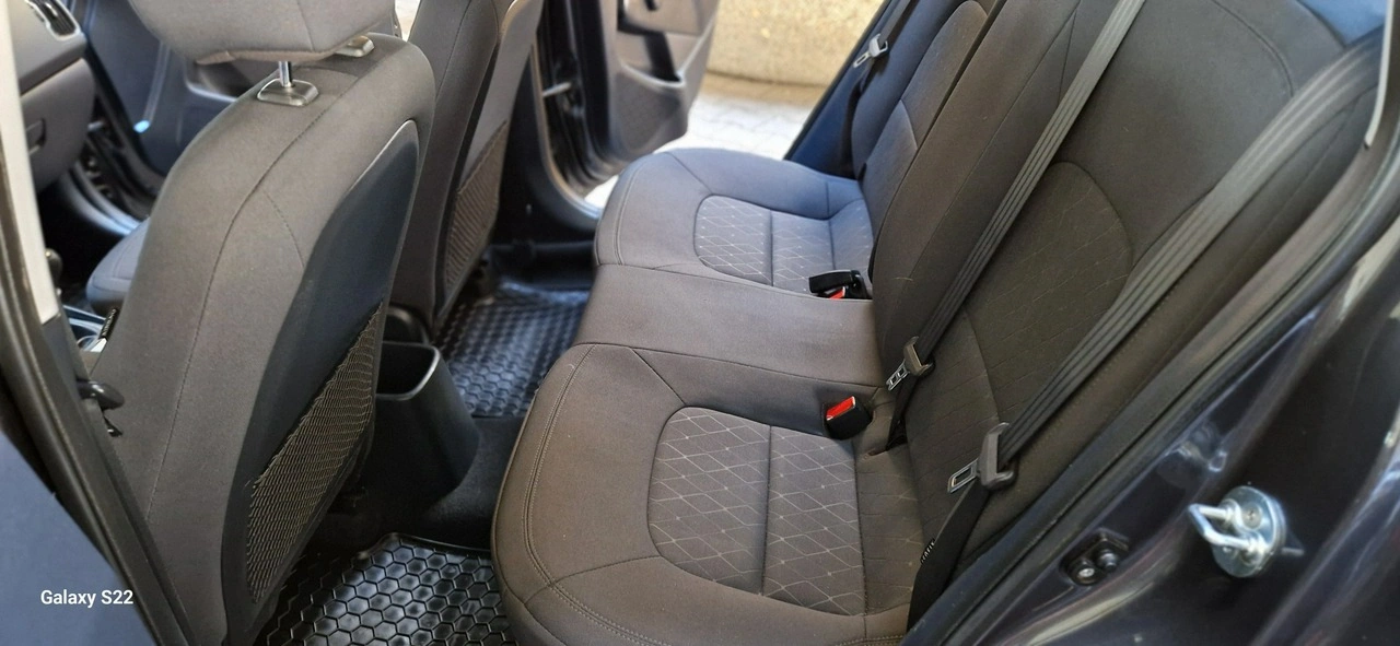 Kia Rio - Zdjęcie 17
