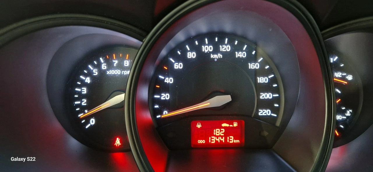 Kia Rio - Zdjęcie 2