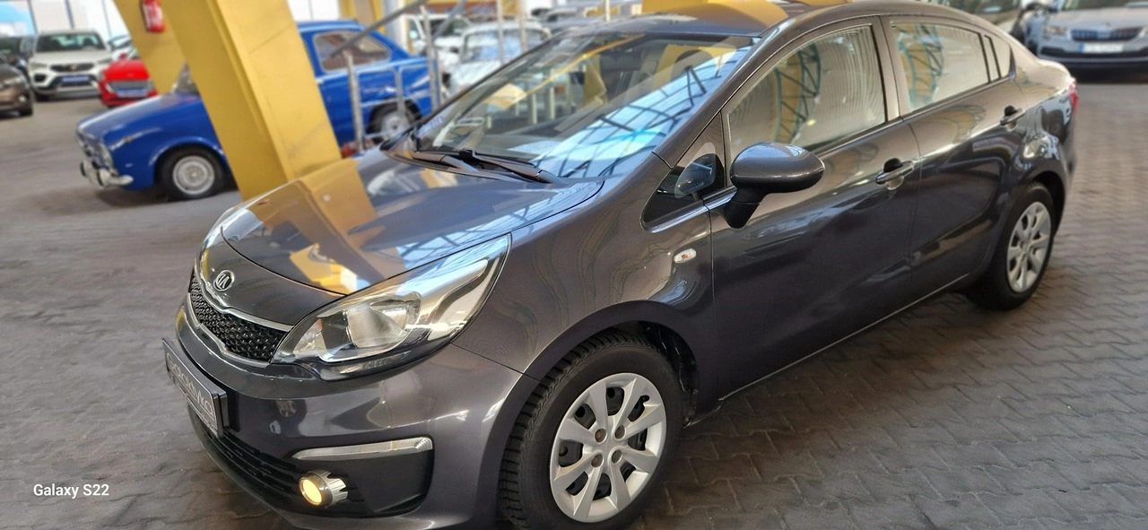 Kia Rio - Zdjęcie 4