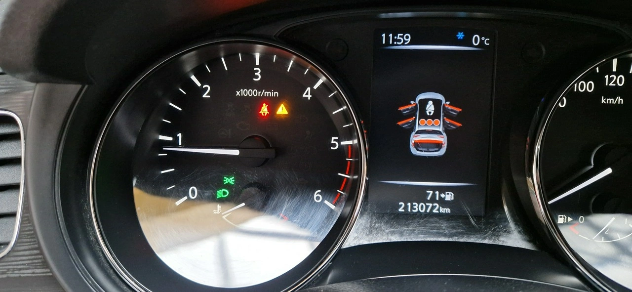 Nissan Pulsar - Zdjęcie 16