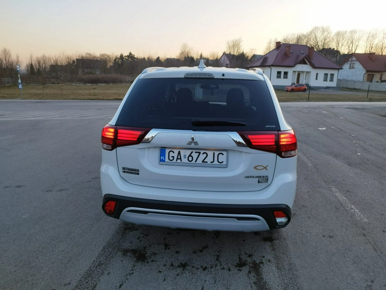 Mitsubishi Outlander - Zdjęcie 3