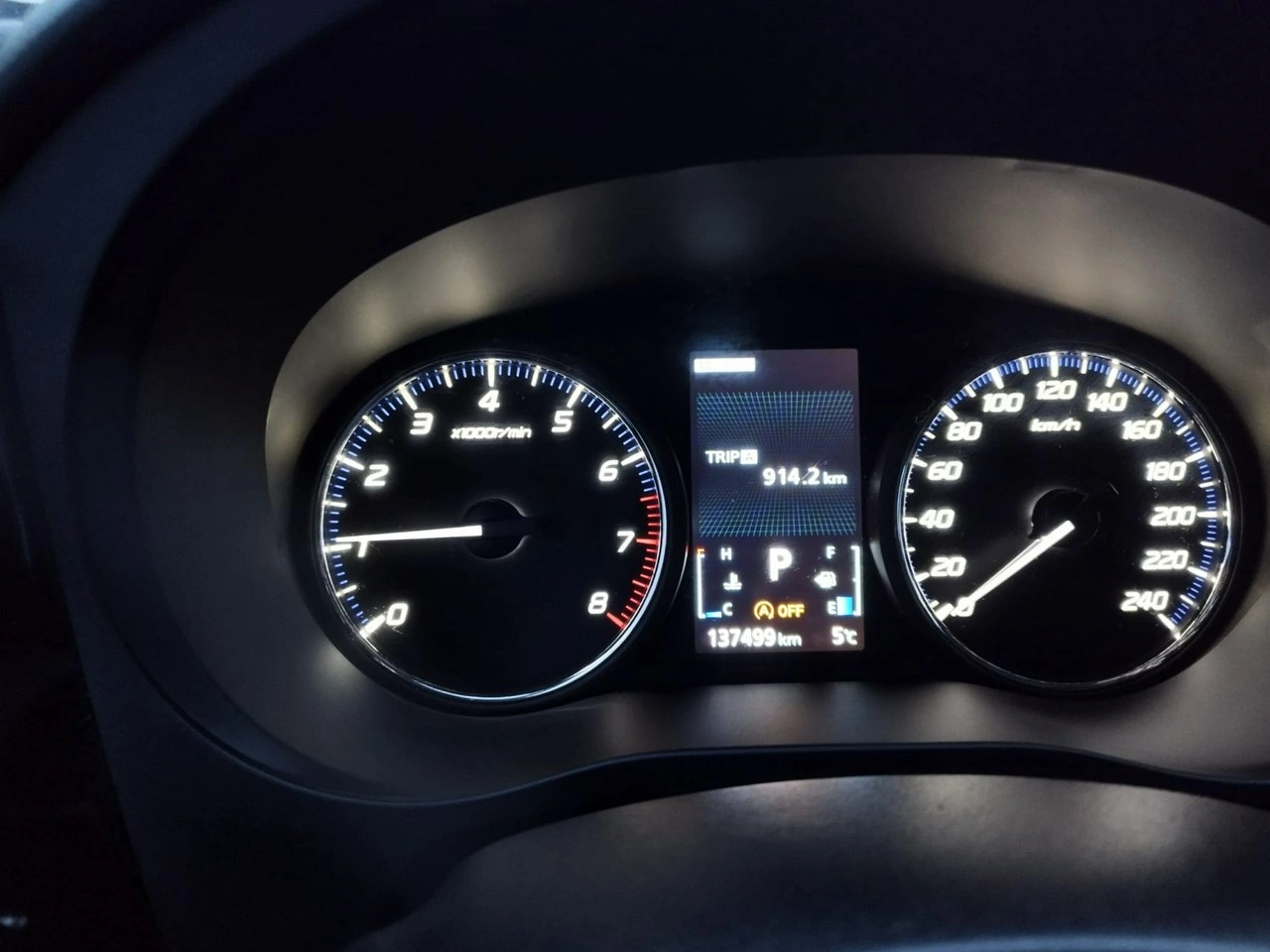 Mitsubishi Outlander - Zdjęcie 6