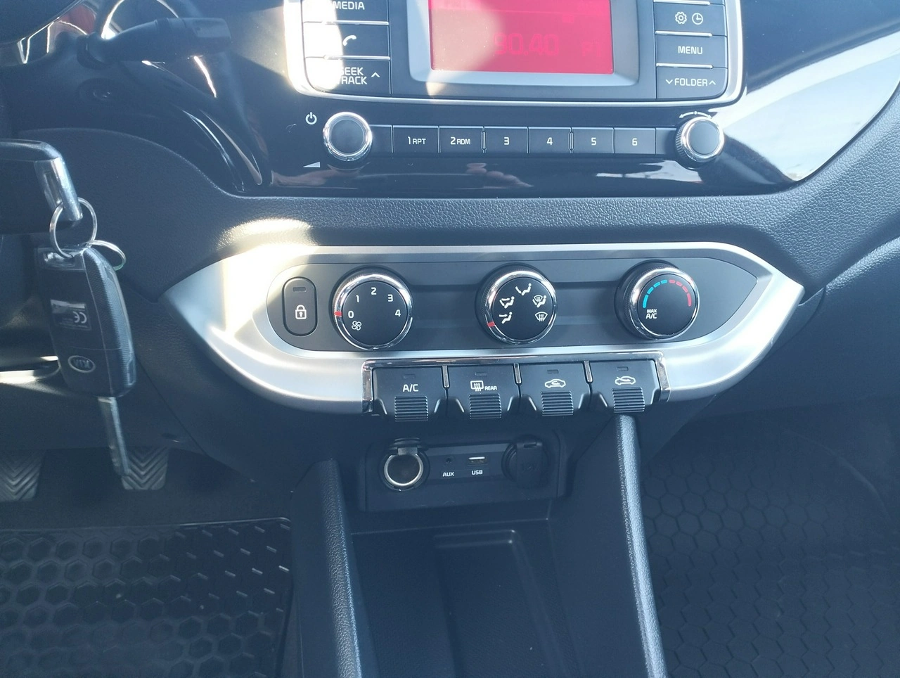 Kia Rio - Zdjęcie 14