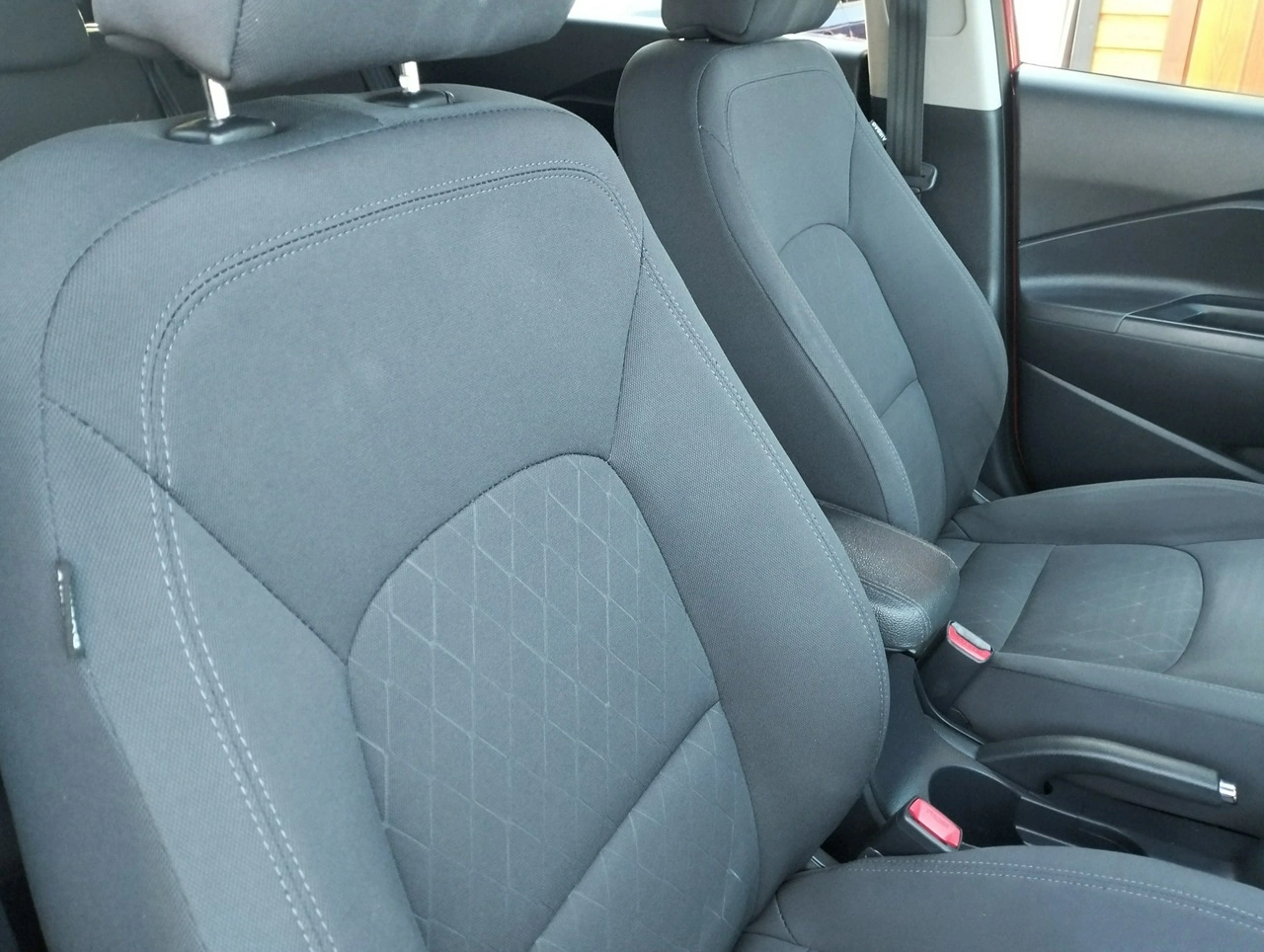 Kia Rio - Zdjęcie 20