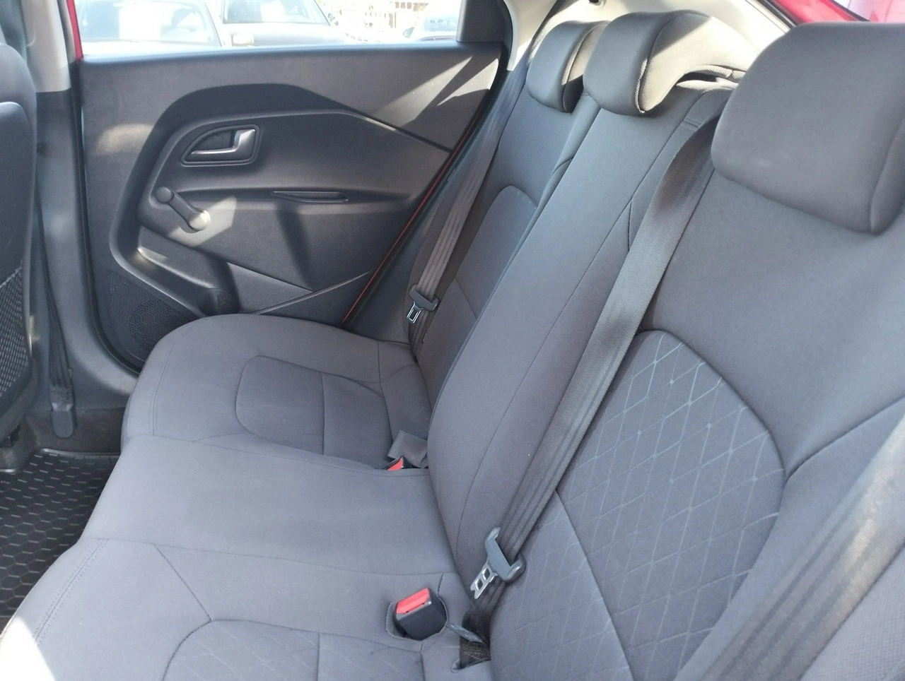 Kia Rio - Zdjęcie 26