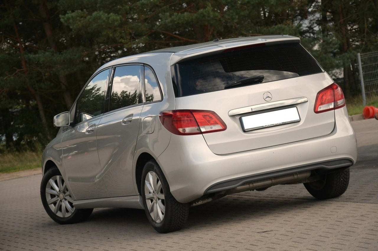 Mercedes B 180 - Zdjęcie 2