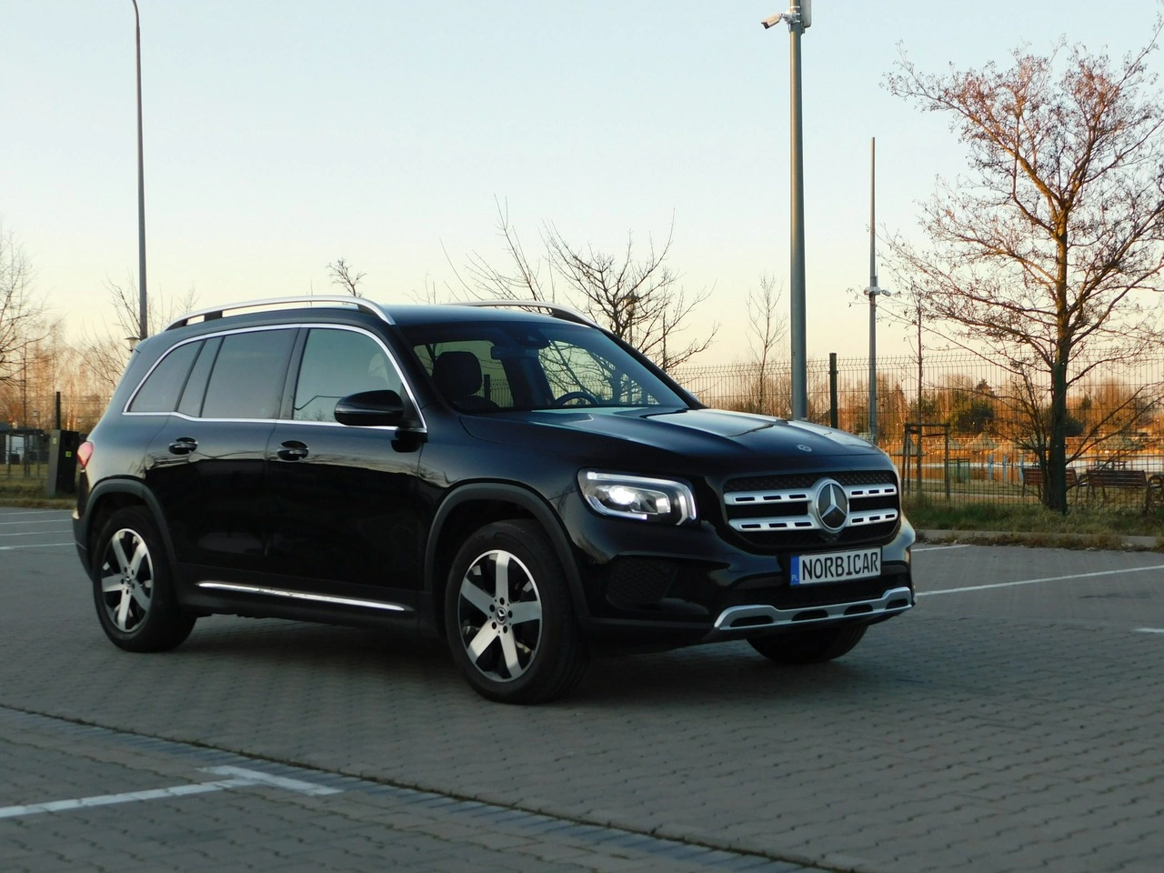 Mercedes GLB - Zdjęcie 4