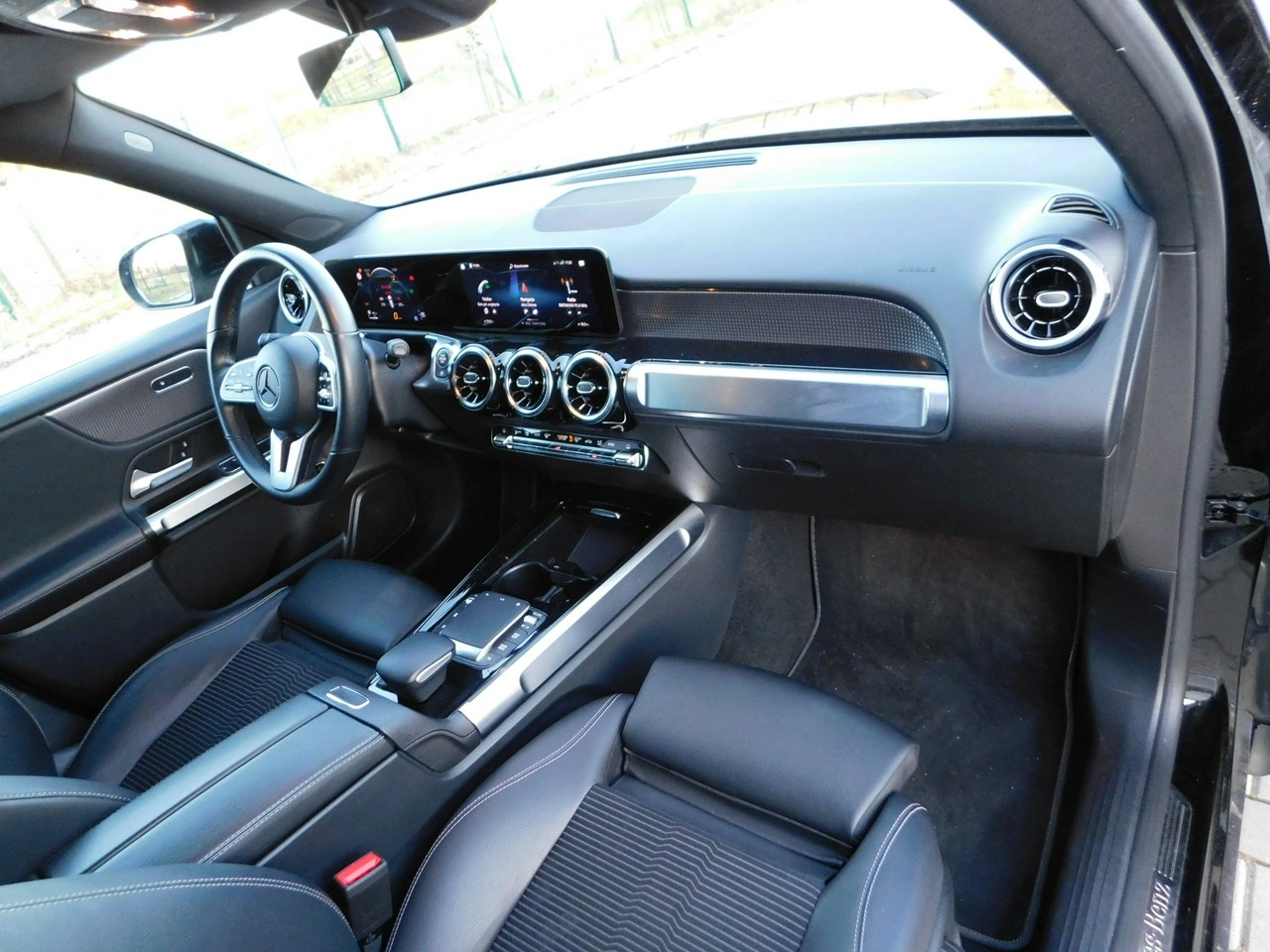 Mercedes GLB - Zdjęcie 5