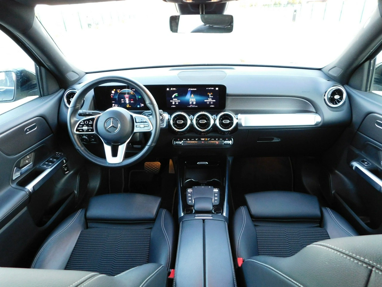 Mercedes GLB - Zdjęcie 6
