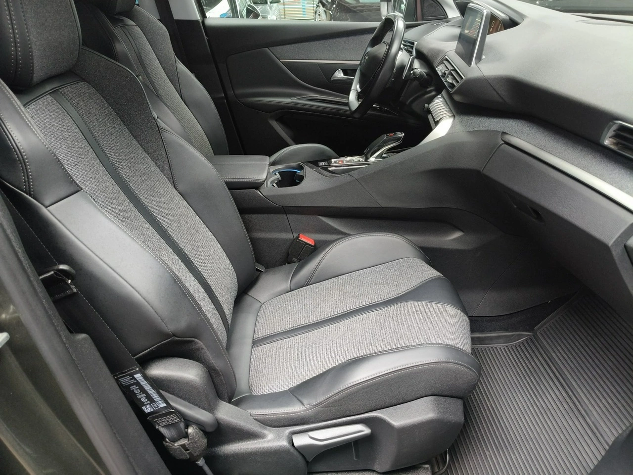 Peugeot 5008 - Zdjęcie 19