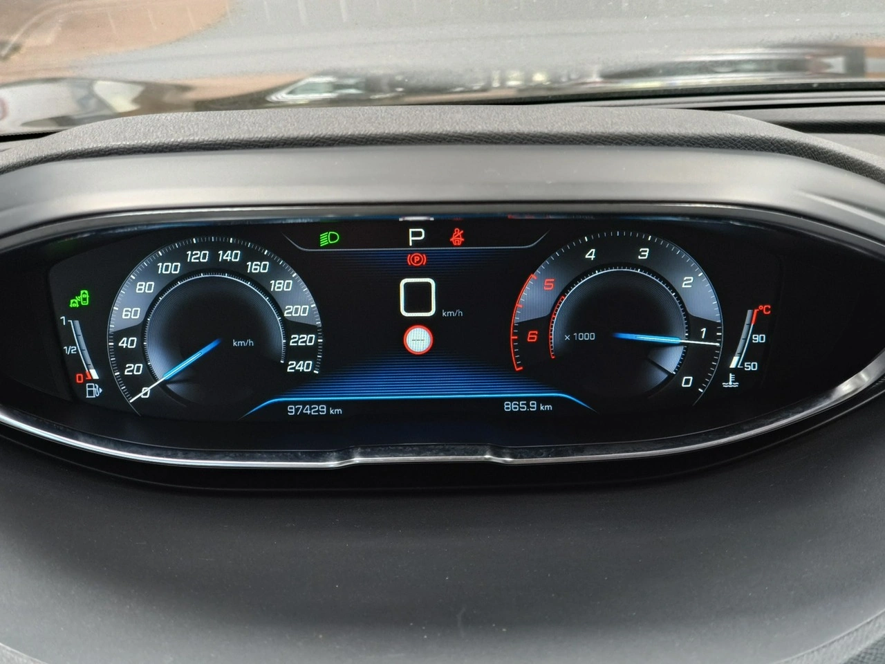 Peugeot 5008 - Zdjęcie 30