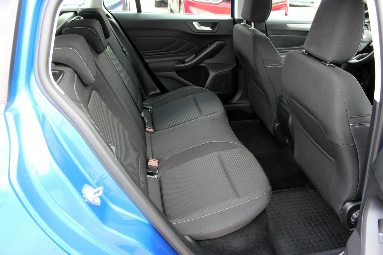 Ford Focus - Zdjęcie 9