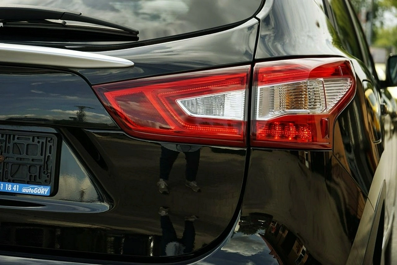 Nissan Qashqai - Zdjęcie 13
