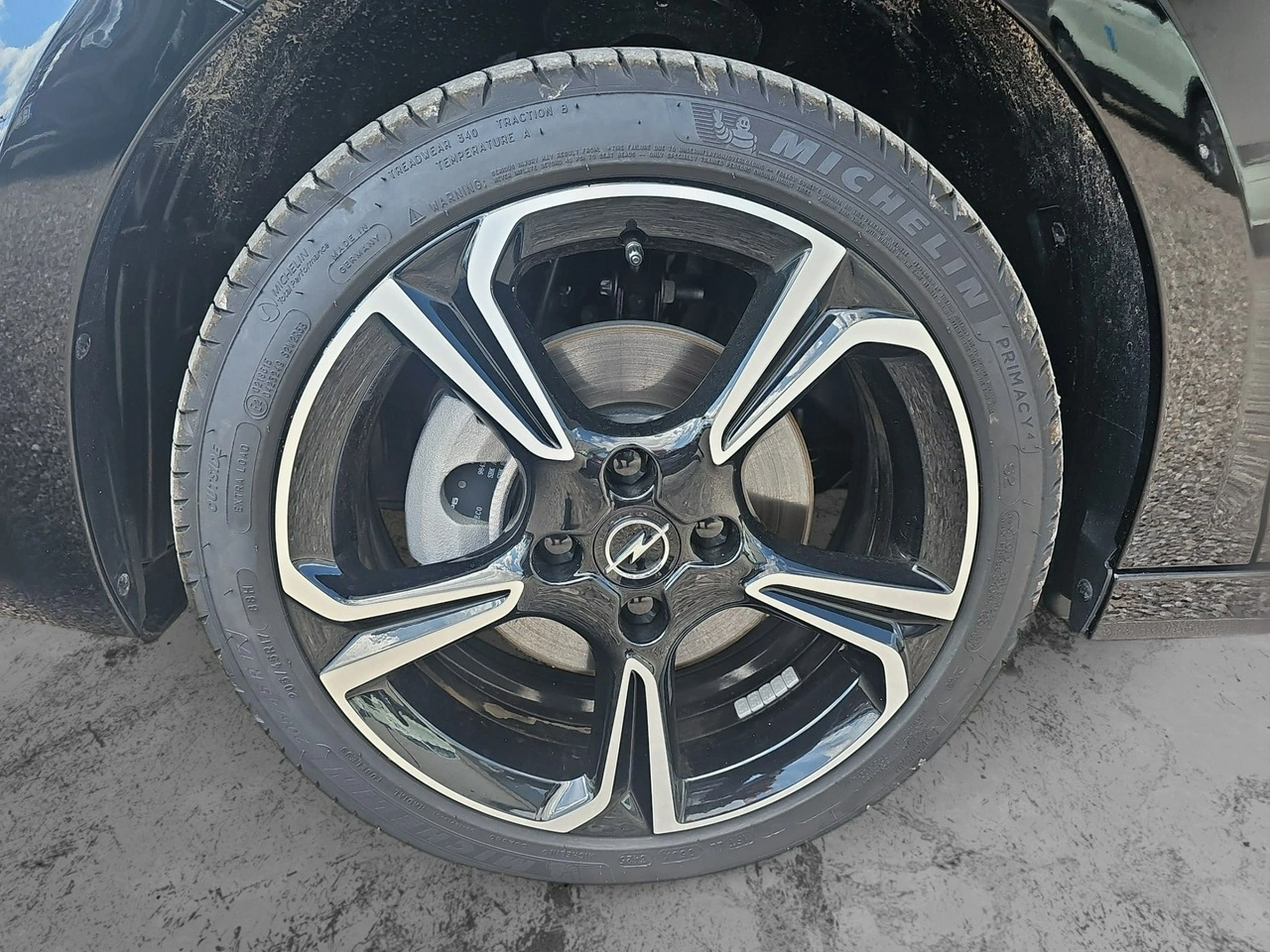 Opel Corsa - Zdjęcie 25