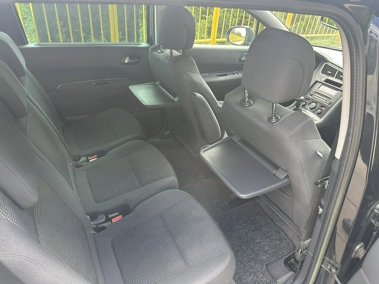 Peugeot 5008 - Zdjęcie 6