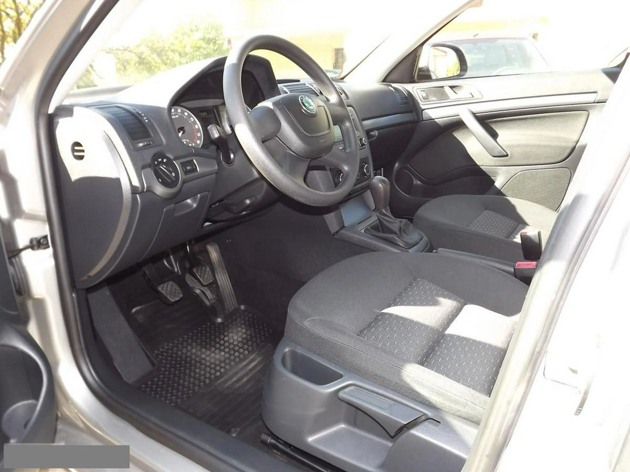 Skoda Octavia - Zdjęcie 7