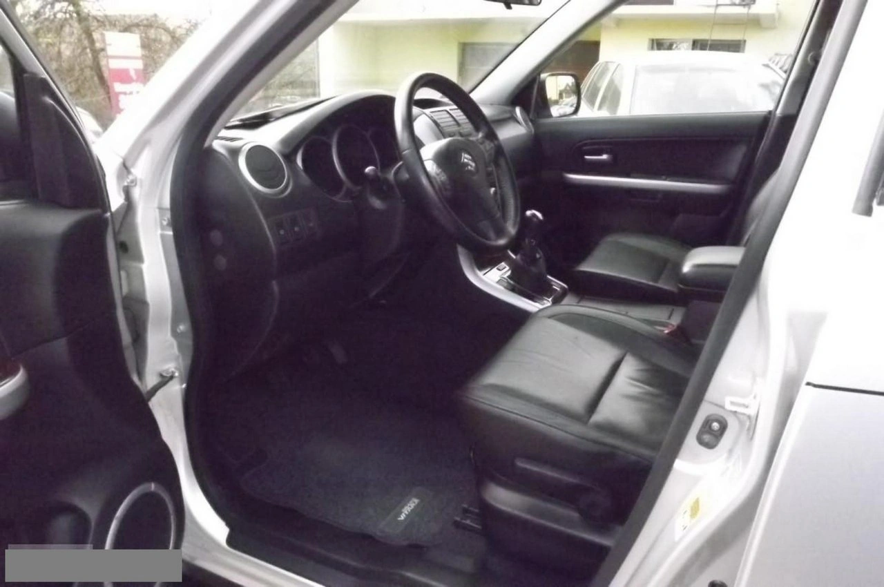 Suzuki Grand Vitara - Zdjęcie 7