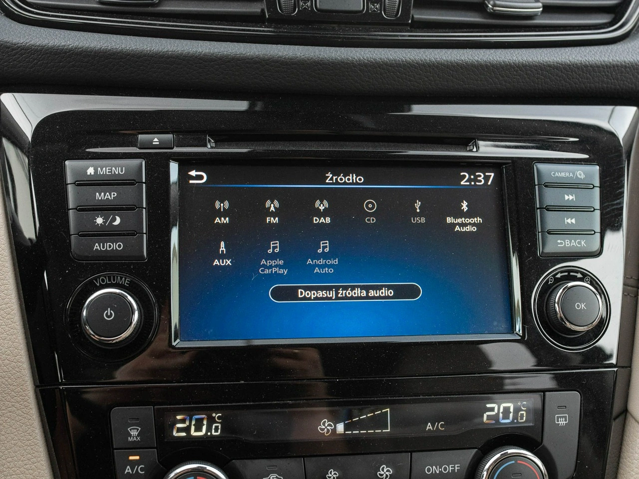Nissan X-Trail - Zdjęcie 22