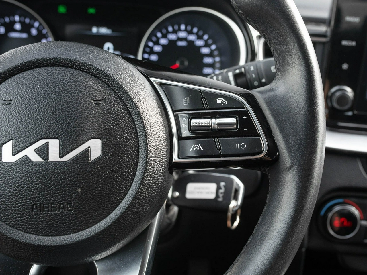 Kia Ceed - Zdjęcie 11